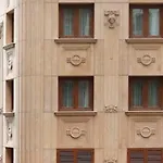 Lir Long Aparthotel 4*