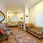 Lir Long Lejlighedshotel 4*