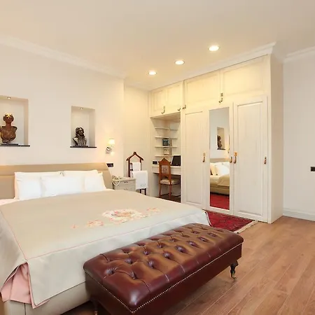 Lir Long 4* איסטמבול