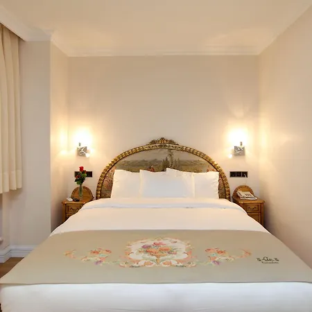 Lir Long Apart-hotel 4*