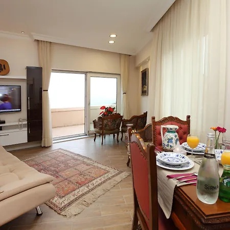 Lir Long Apart-hotel 4*