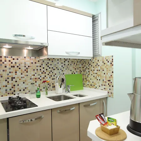 Lir Long Apart-hotel