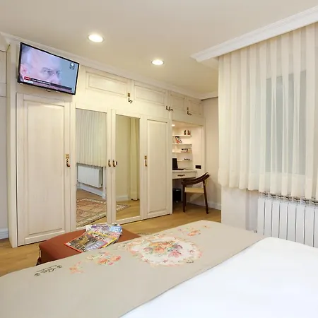 Lir Long Apart-hotel