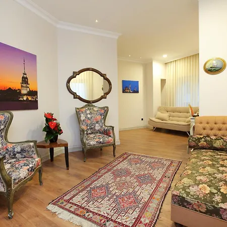 Apart-hotel Lir Long 4*