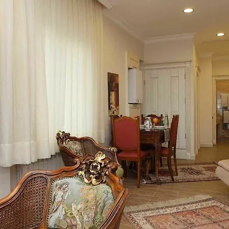 Lir Long 4* Istanbul